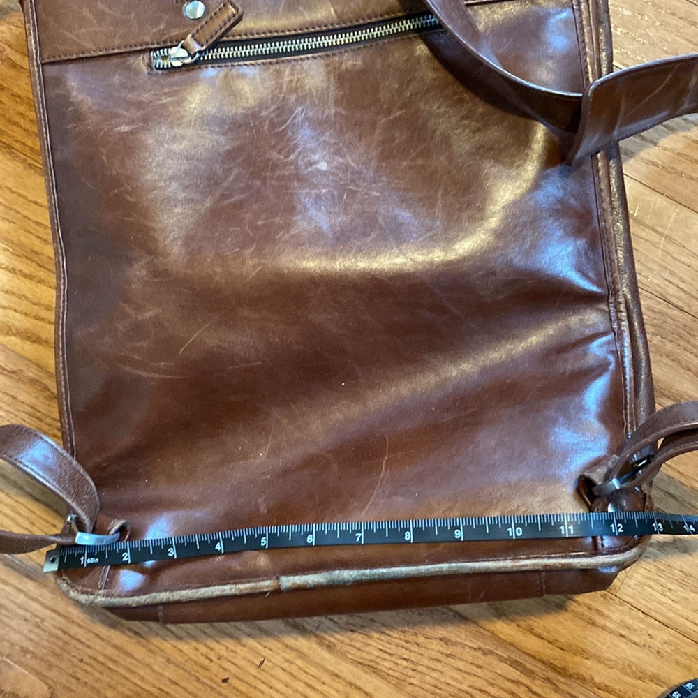 Samsonite Brown Leather Backpack. - image 6